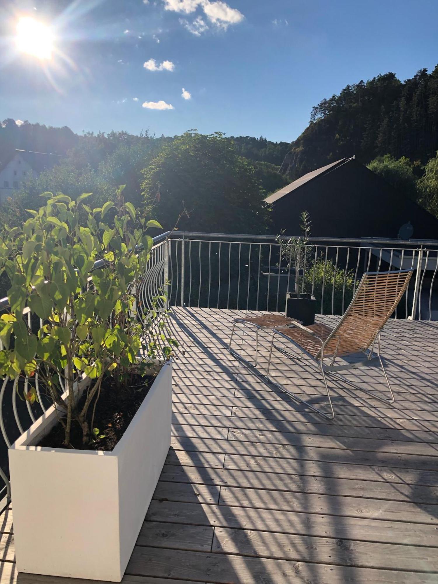 Stilvolle Wohnung Fuer 2-3 Personen - Mit Riesiger Dachterrasse Haigerloch Buitenkant foto