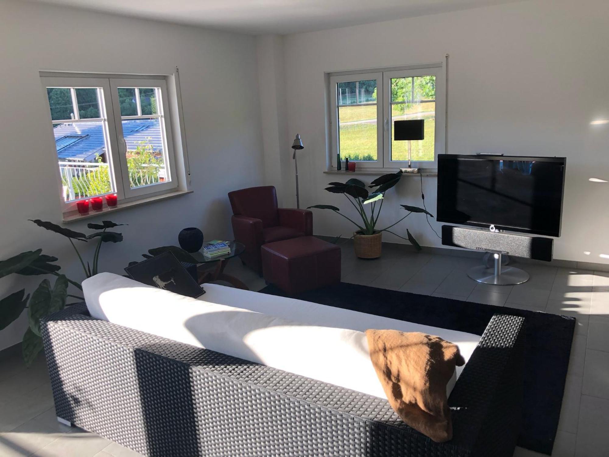 Stilvolle Wohnung Fuer 2-3 Personen - Mit Riesiger Dachterrasse Haigerloch Buitenkant foto